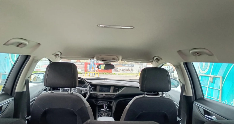 Opel Insignia cena 68900 przebieg: 117000, rok produkcji 2019 z Chełm małe 667